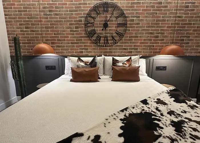 The Loft Guest house Fuengirola